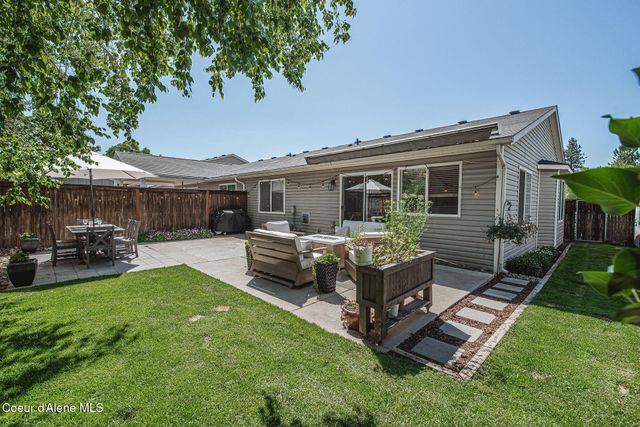 265 E Jeffrey Pine LN, Coeur D'alene, ID 83815