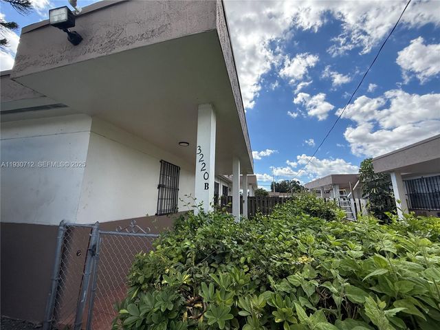 3220 NW 47th St B, Miami, FL 33142