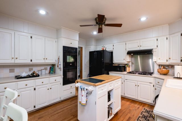 3013 Cleburne Place, North Little Rock, AR 72116
