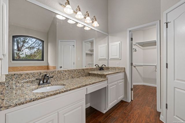 4233 Fossil, San Antonio, TX 78261