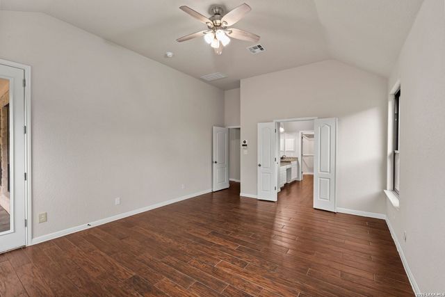 4233 Fossil, San Antonio, TX 78261