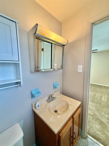 203 Lilac Drive, Prattville, AL 36067