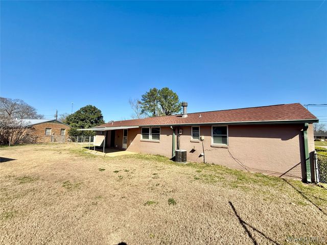 203 Lilac Drive, Prattville, AL 36067