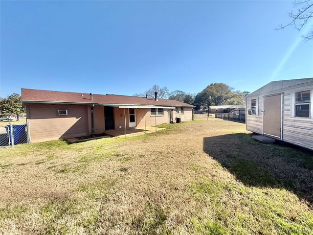 203 Lilac Drive, Prattville, AL 36067