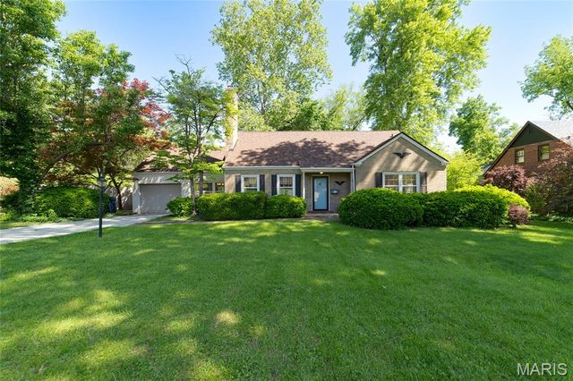 111 Royal Avenue, St Louis, MO 63135