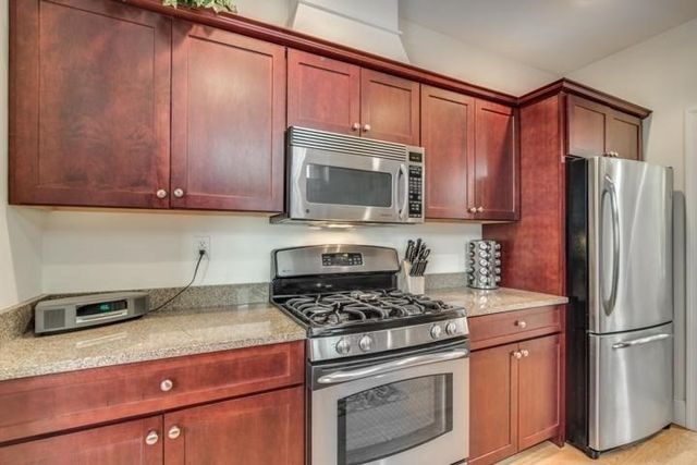 142 Bigelow St 136A, Boston, MA 02135