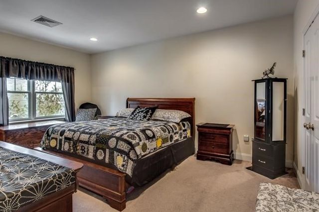 142 Bigelow St 136A, Boston, MA 02135