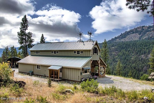 79492 Highway 2, Moyie Springs, ID 83845