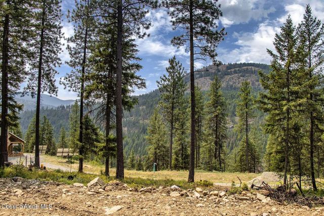 79492 Highway 2, Moyie Springs, ID 83845