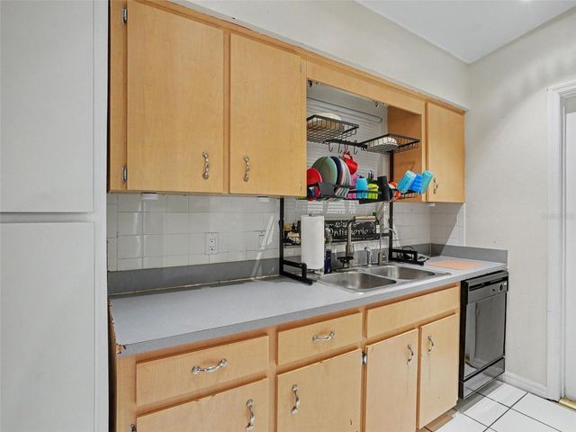 7628 LEWIS ROAD, Lakeland, FL 33810
