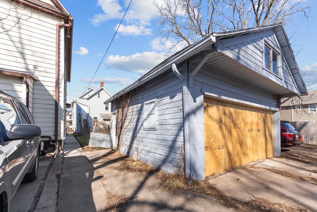 615 44th Street, Rock Island, IL 61201