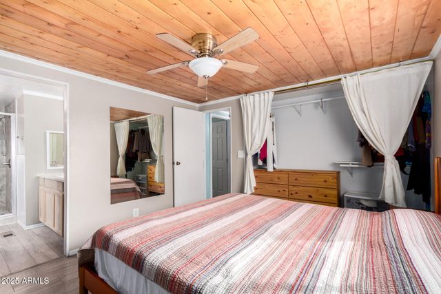 378 W FOOTHILL Street, Apache Junction, AZ 85120