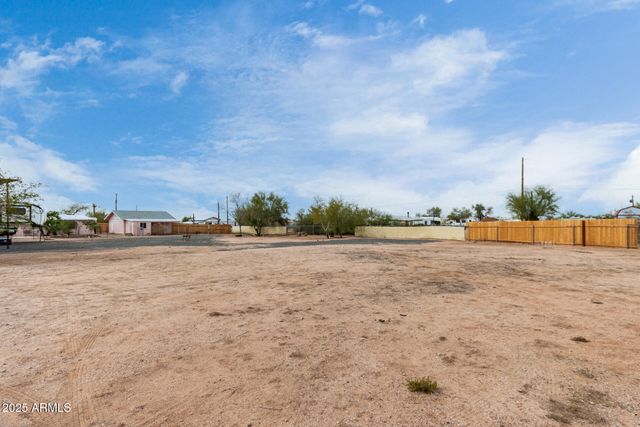378 W FOOTHILL Street, Apache Junction, AZ 85120