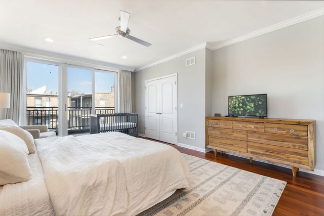 1406 W Ohio Street 3, Chicago, IL 60642