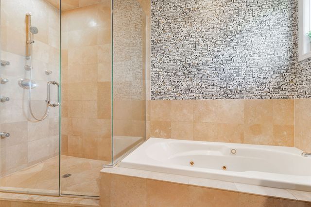 1406 W Ohio Street 3, Chicago, IL 60642