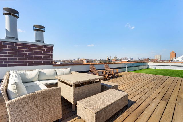 1406 W Ohio Street 3, Chicago, IL 60642