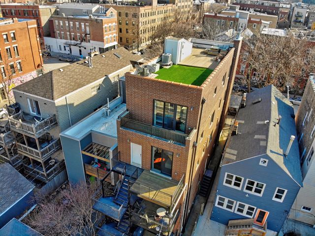 1406 W Ohio Street 3, Chicago, IL 60642