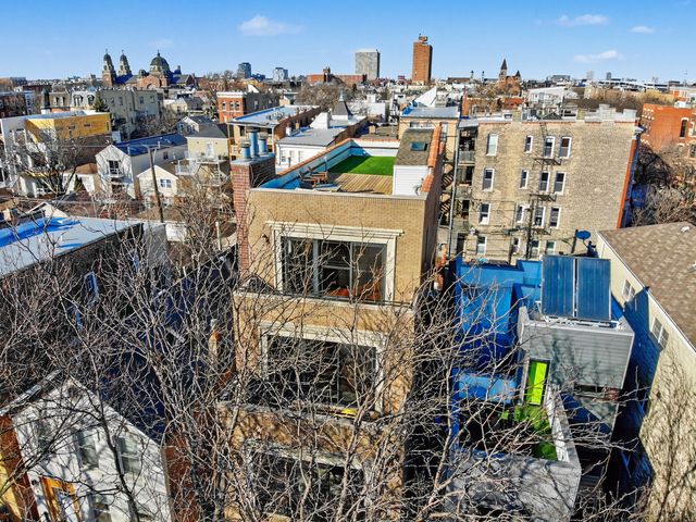 1406 W Ohio Street 3, Chicago, IL 60642