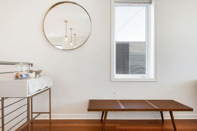 1406 W Ohio Street 3, Chicago, IL 60642