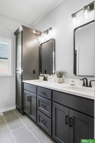 21416 Morning View Drive, Elkhorn, NE 68022