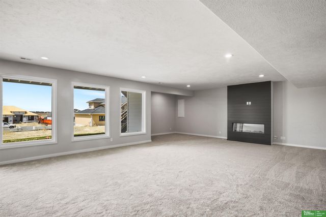 21416 Morning View Drive, Elkhorn, NE 68022