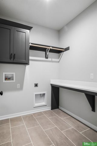 21416 Morning View Drive, Elkhorn, NE 68022