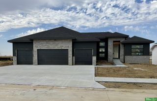 21416 Morning View Drive, Elkhorn, NE 68022