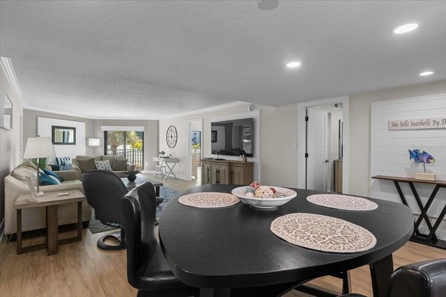 6326 MIDNIGHT PASS ROAD 101, Sarasota, FL 34242