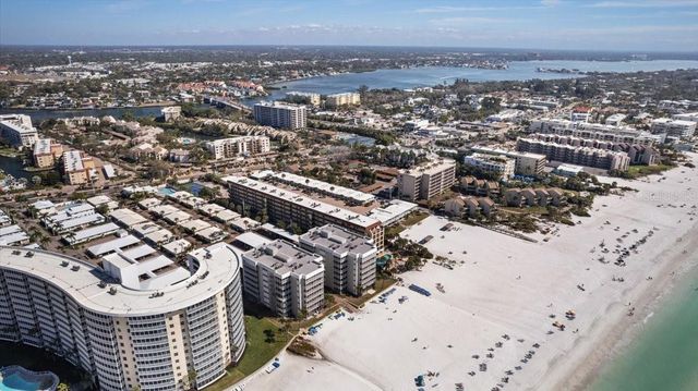 6326 MIDNIGHT PASS ROAD 101, Sarasota, FL 34242