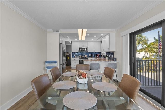 6326 MIDNIGHT PASS ROAD 101, Sarasota, FL 34242