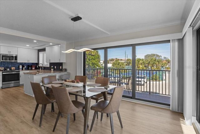 6326 MIDNIGHT PASS ROAD 101, Sarasota, FL 34242