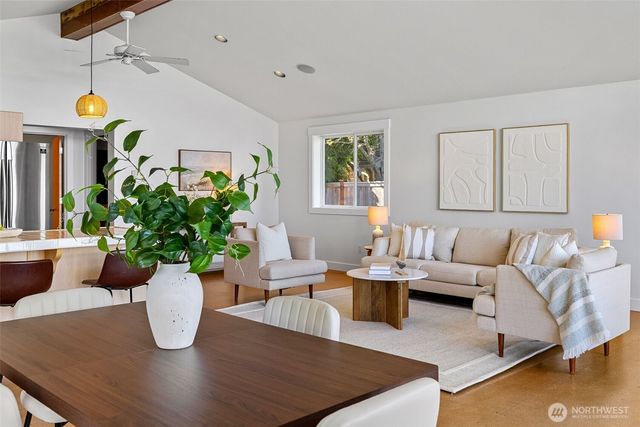 2815 Moorelands Drive NW, Gig Harbor, WA 98335