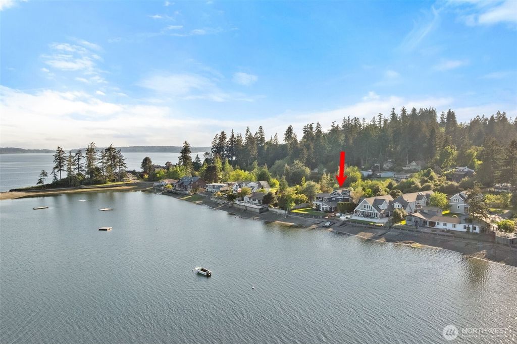 2815 Moorelands Drive NW, Gig Harbor, WA 98335