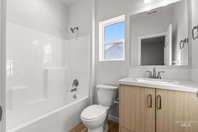 13708 Judson St, Caldwell, ID 83607