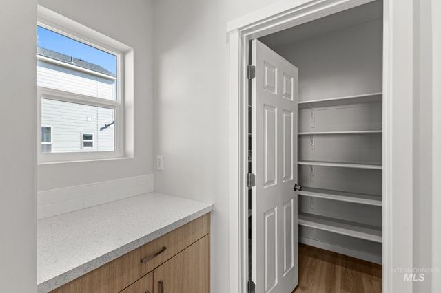 13708 Judson St, Caldwell, ID 83607