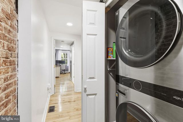 411 S WOLFE ST, Baltimore, MD 21231