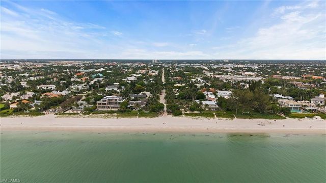 1100 Gulf Shore BLVD S, Naples, FL 34102
