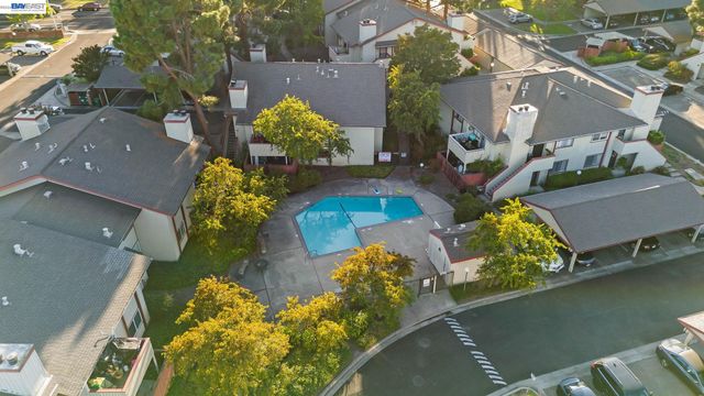957 Cheryl Ann Cir 15, Hayward, CA 94544
