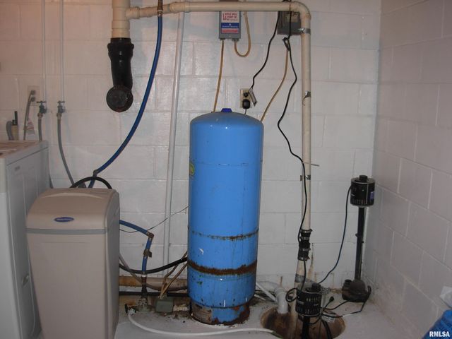 108 ANDREA Court, Cleveland, IL 61241