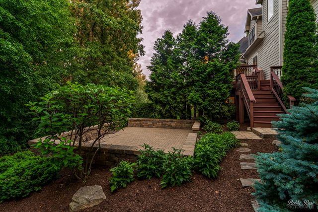 6919 Inverway Drive, Lakewood, IL 60014