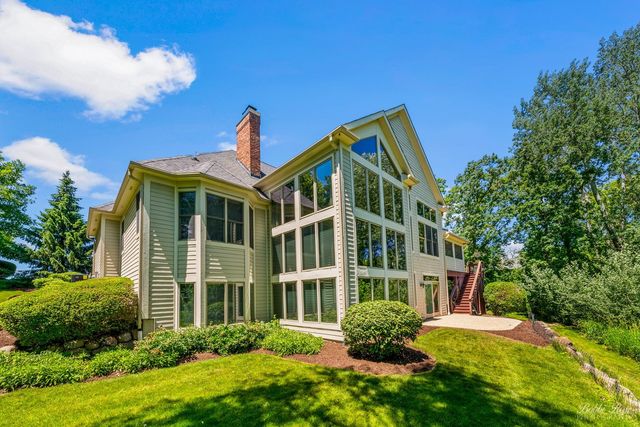 6919 Inverway Drive, Lakewood, IL 60014