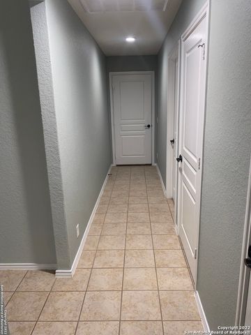 12815 SAND HOLLY, San Antonio, TX 78253