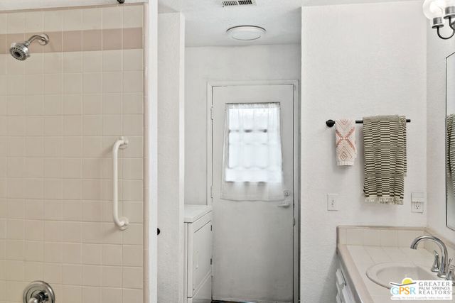 2493 E Powell Road, Palm Springs, CA 92262