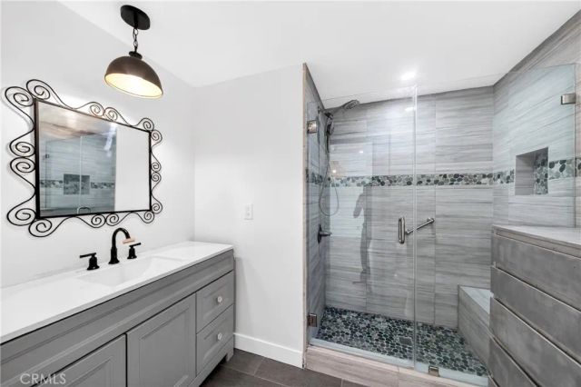 2571 Wilshire, La Habra, CA 90631