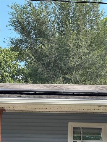 1402 Cherokee Street, Leavenworth, KS 66048