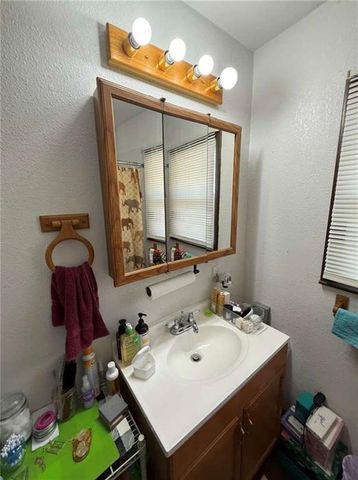 1402 Cherokee Street, Leavenworth, KS 66048