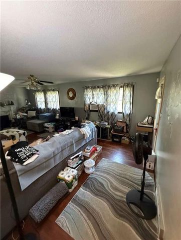 1402 Cherokee Street, Leavenworth, KS 66048