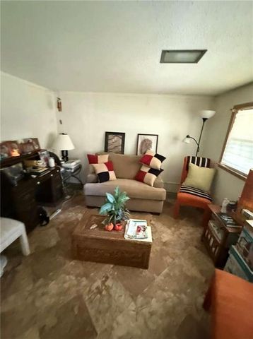 1402 Cherokee Street, Leavenworth, KS 66048