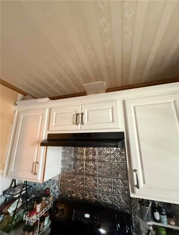 1402 Cherokee Street, Leavenworth, KS 66048