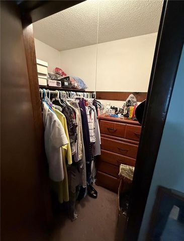 1402 Cherokee Street, Leavenworth, KS 66048